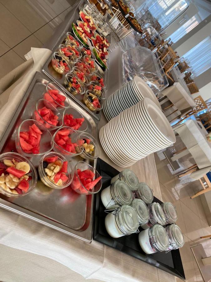 Hotel Astor Ρίμινι Εξωτερικό φωτογραφία